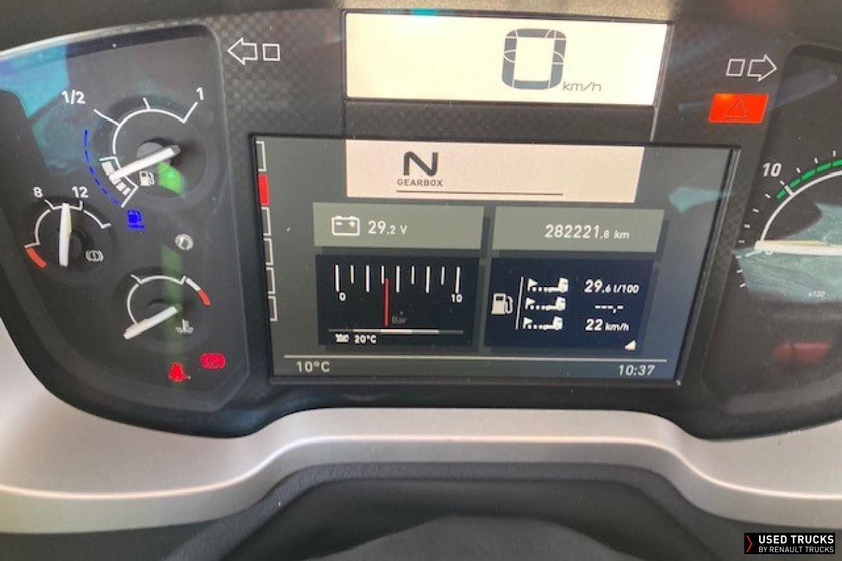 Renault Trucks T High
                                            520