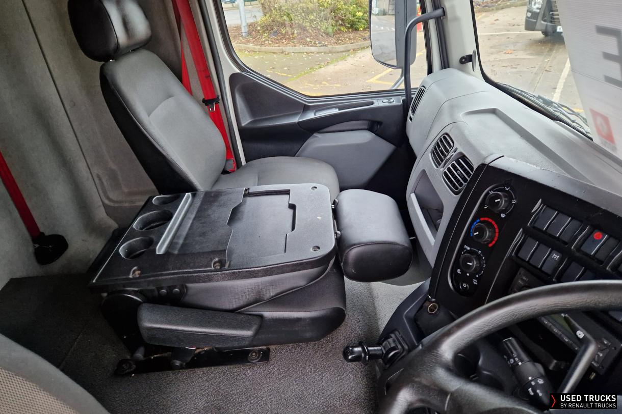Renault Trucks D Cab 2.1 210