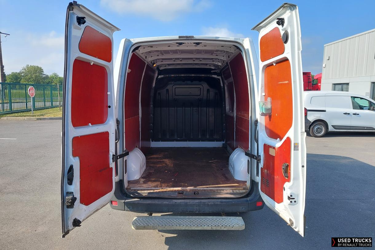 Renault Trucks Master 