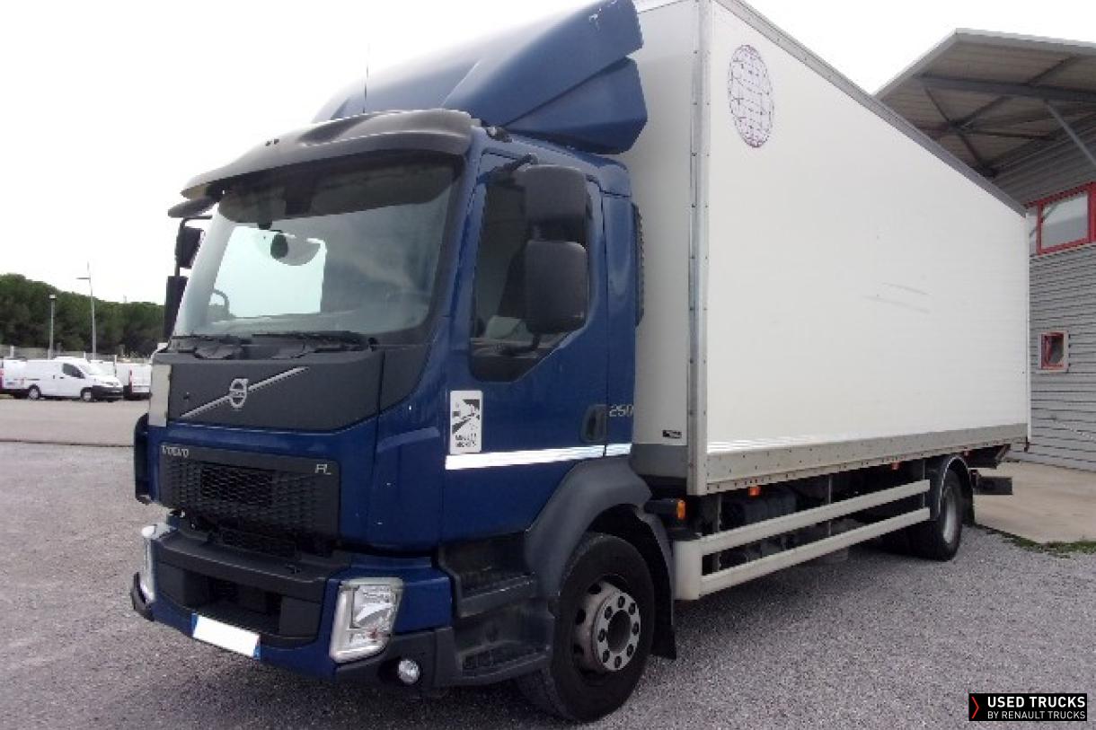 Volvo FL 