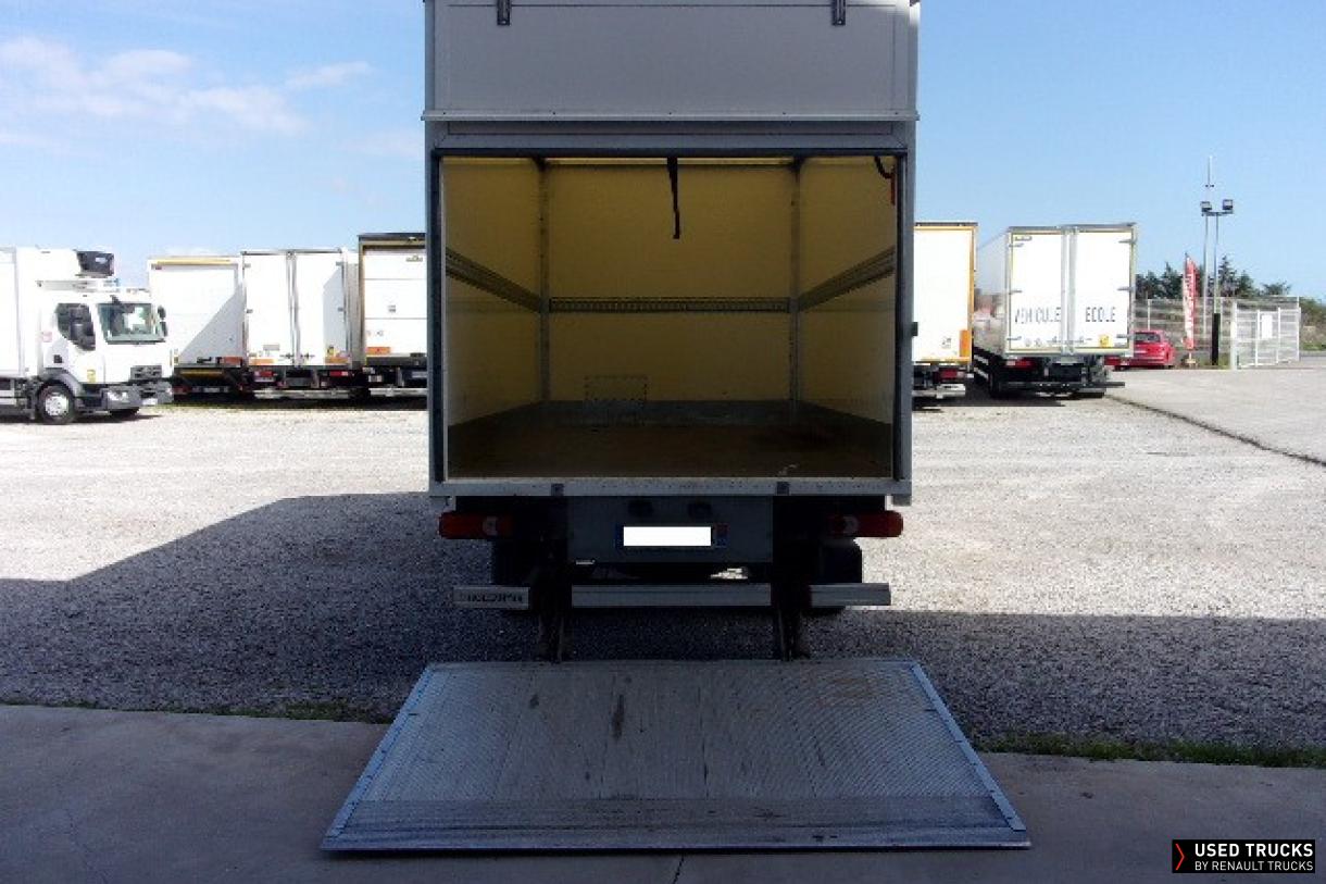 Renault Trucks Master 