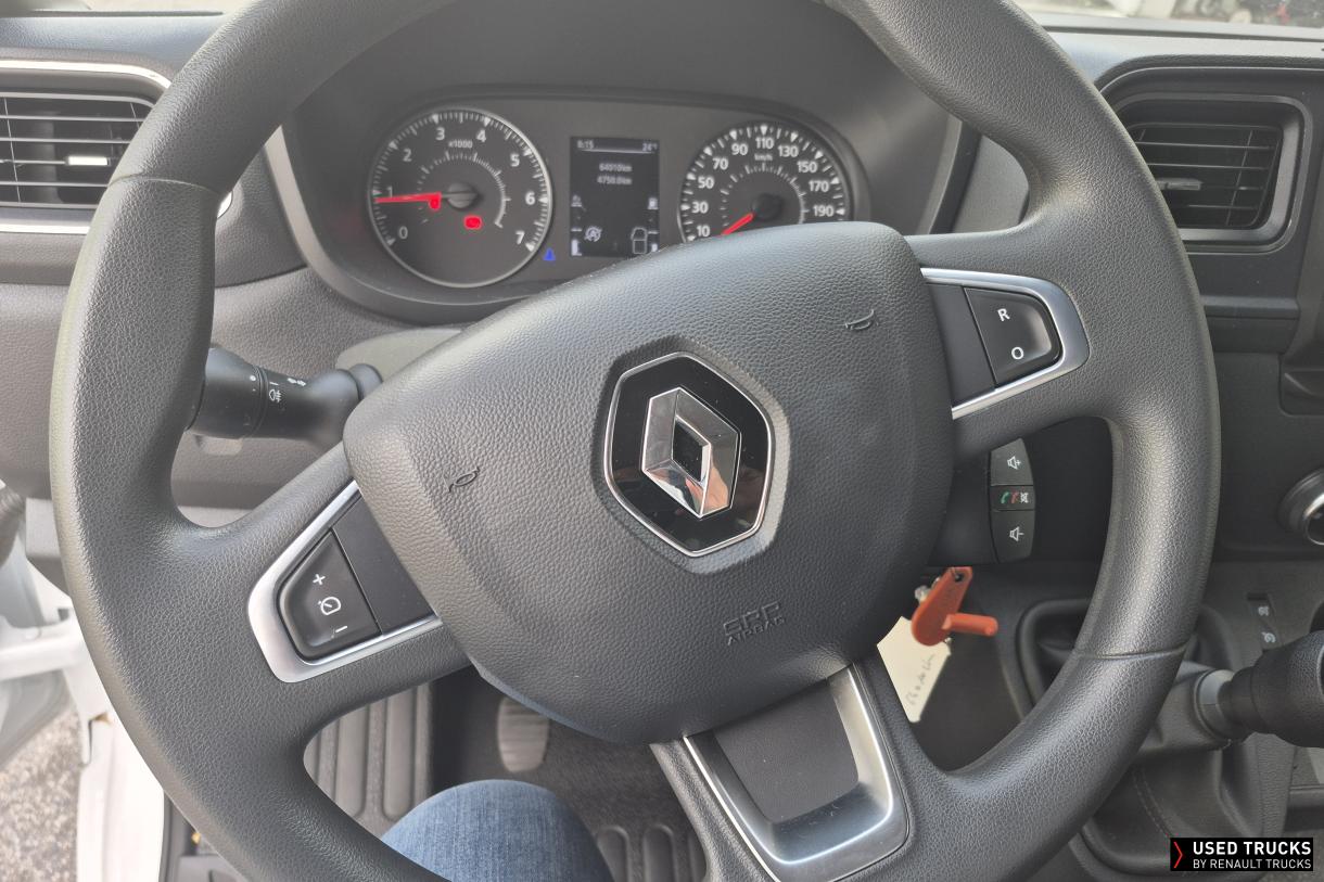 Renault Master 145
