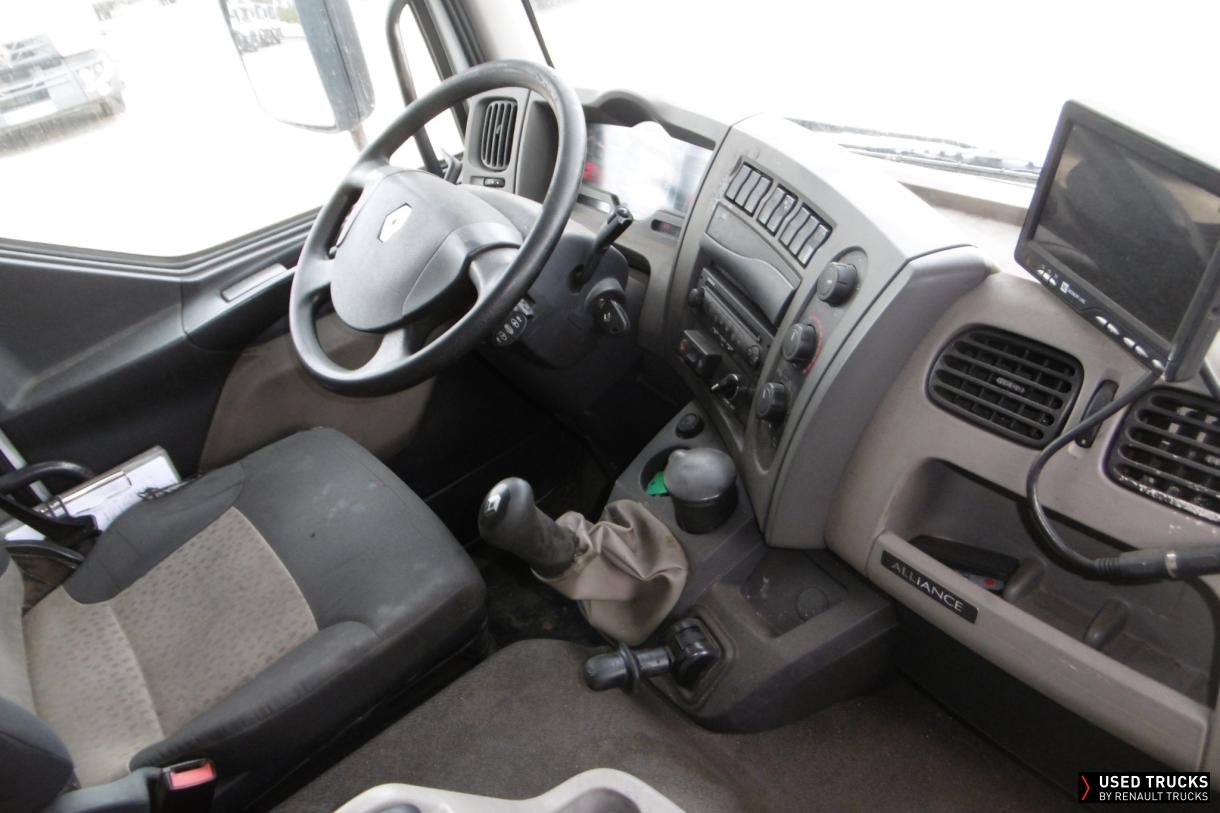 Renault Trucks Midlum 220