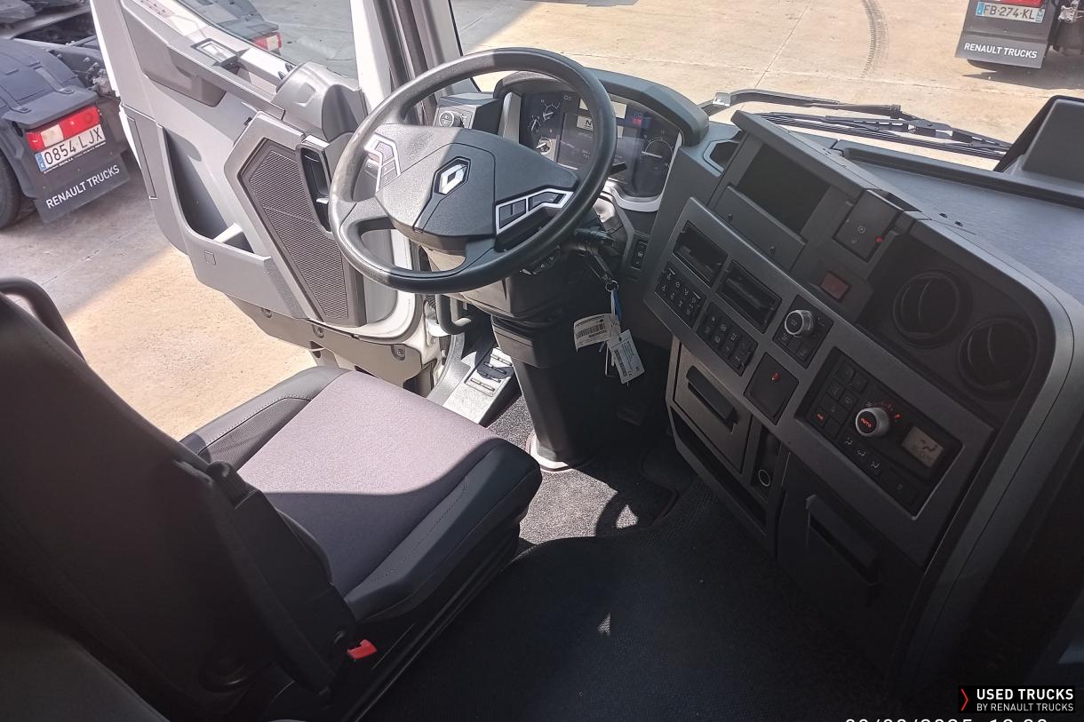 Renault Trucks T 440