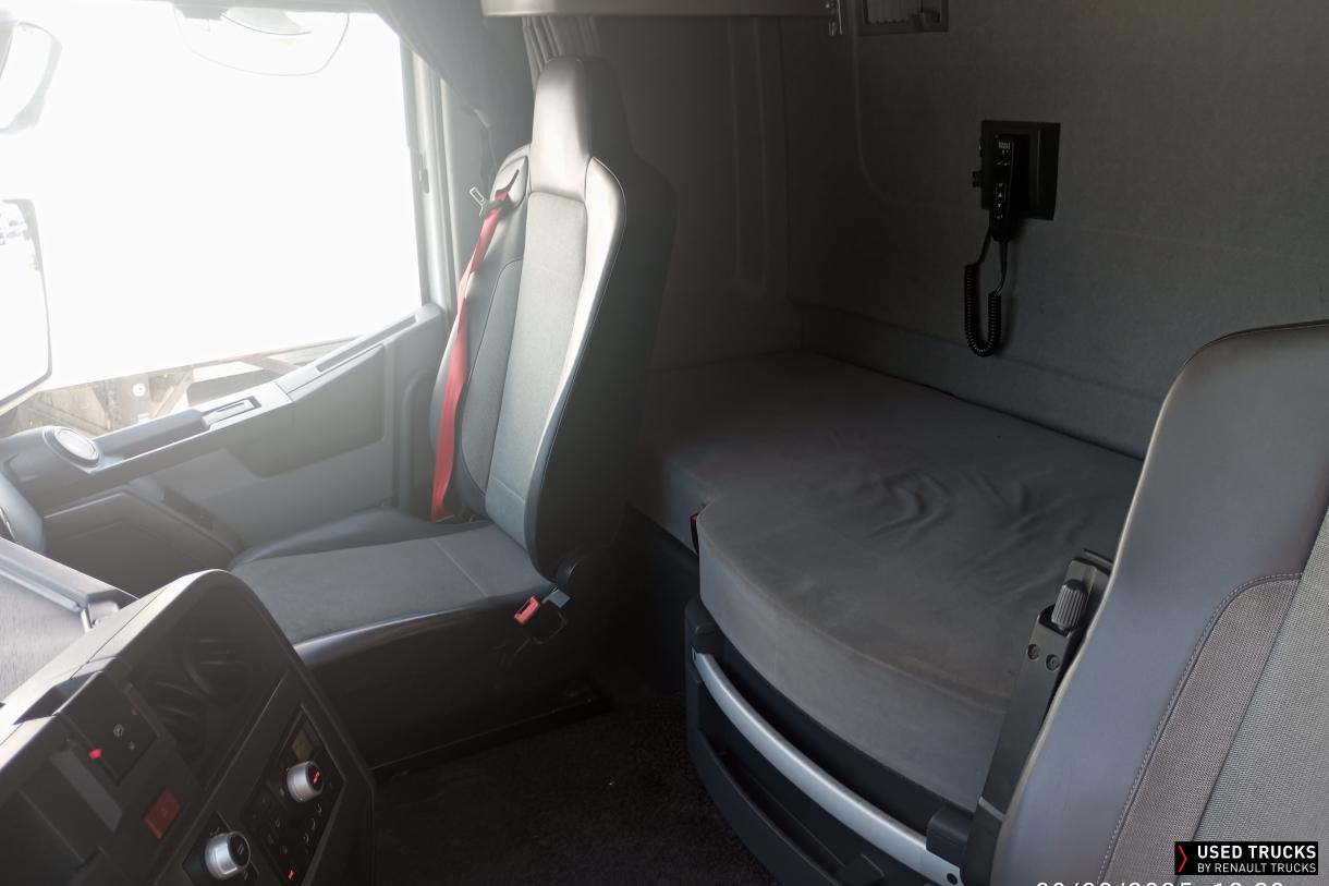 Renault Trucks T 440