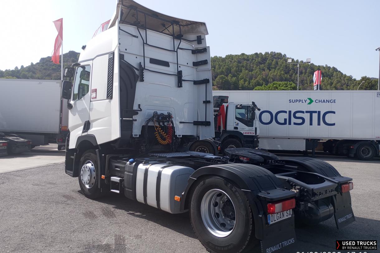 Renault Trucks T 440
