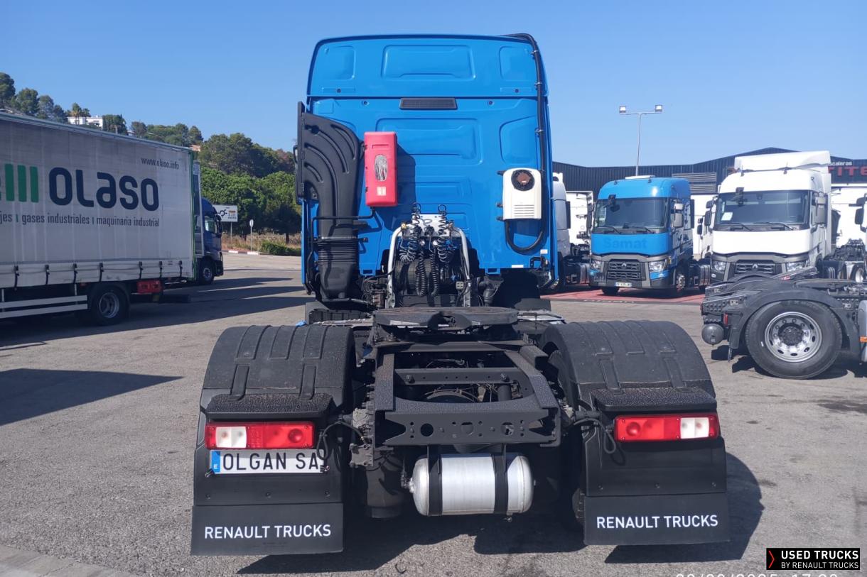 Renault Trucks T 440