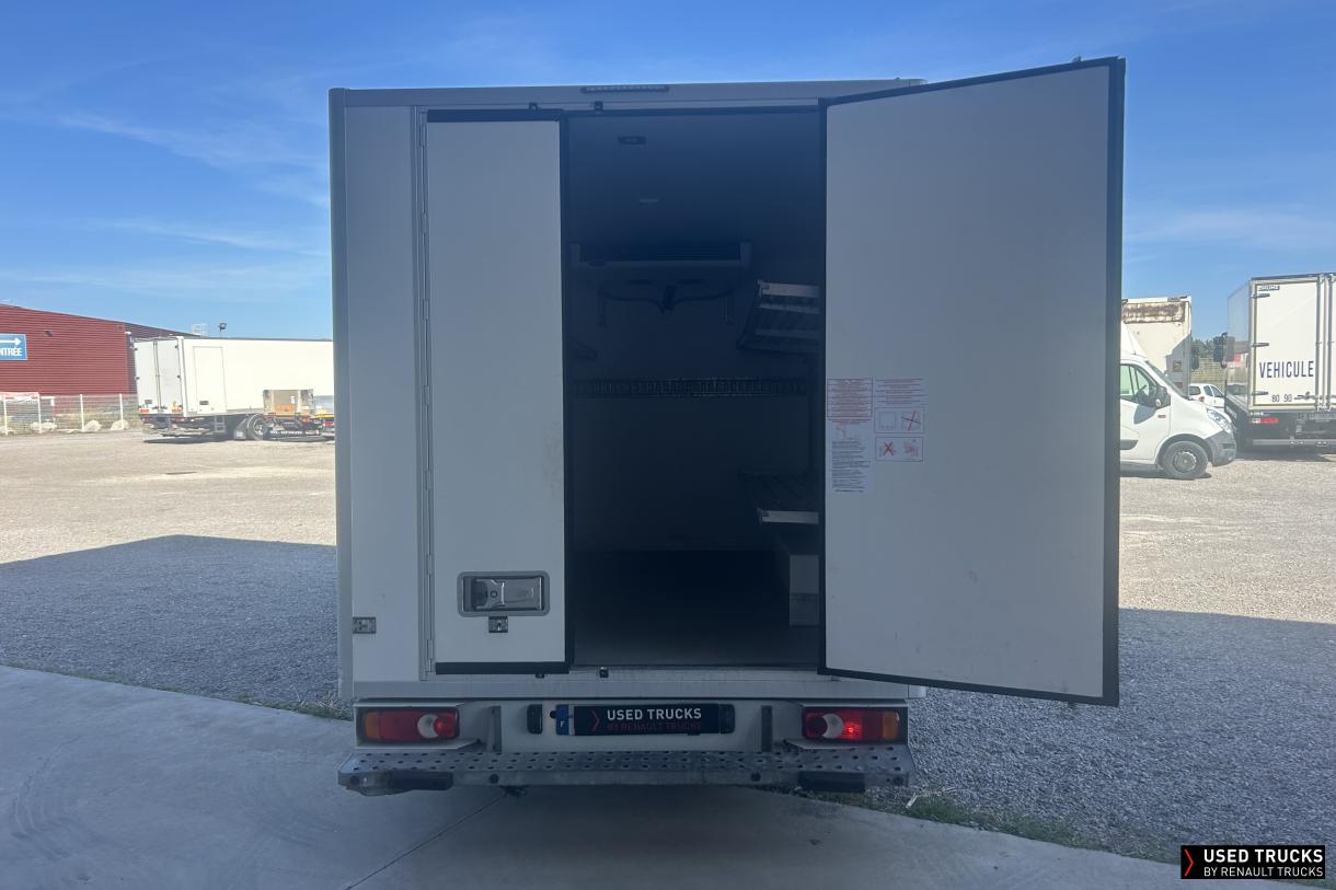 Renault Trucks Master 130