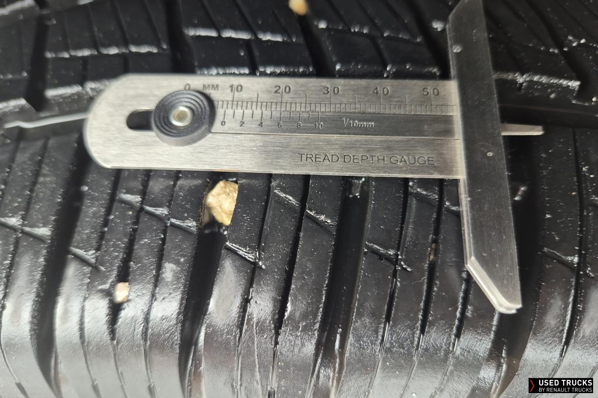 Renault Trucks Master 145