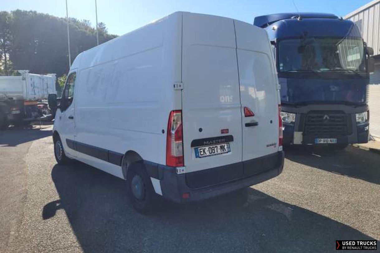 Renault Trucks Master 130