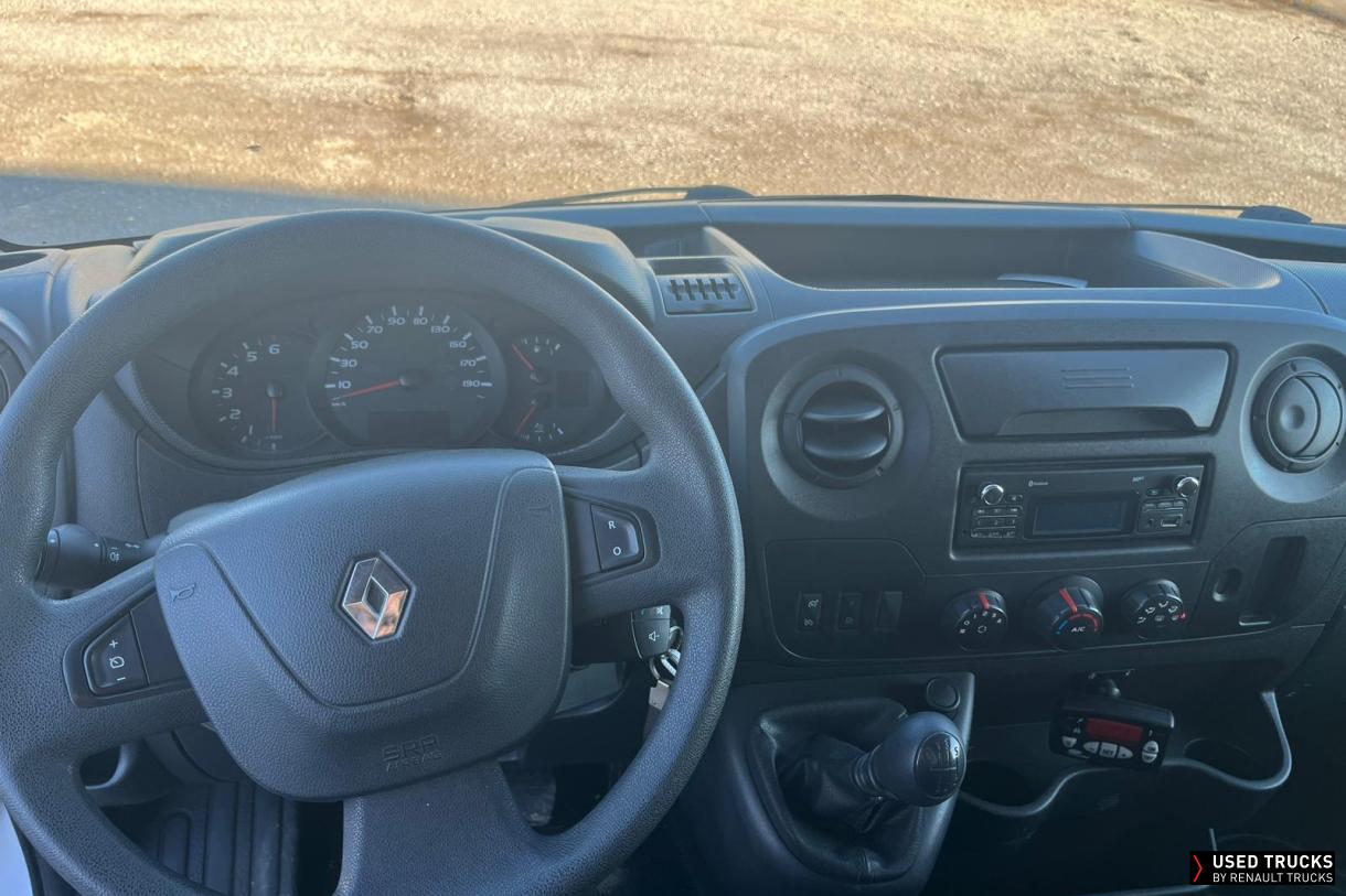 Renault Trucks Master 