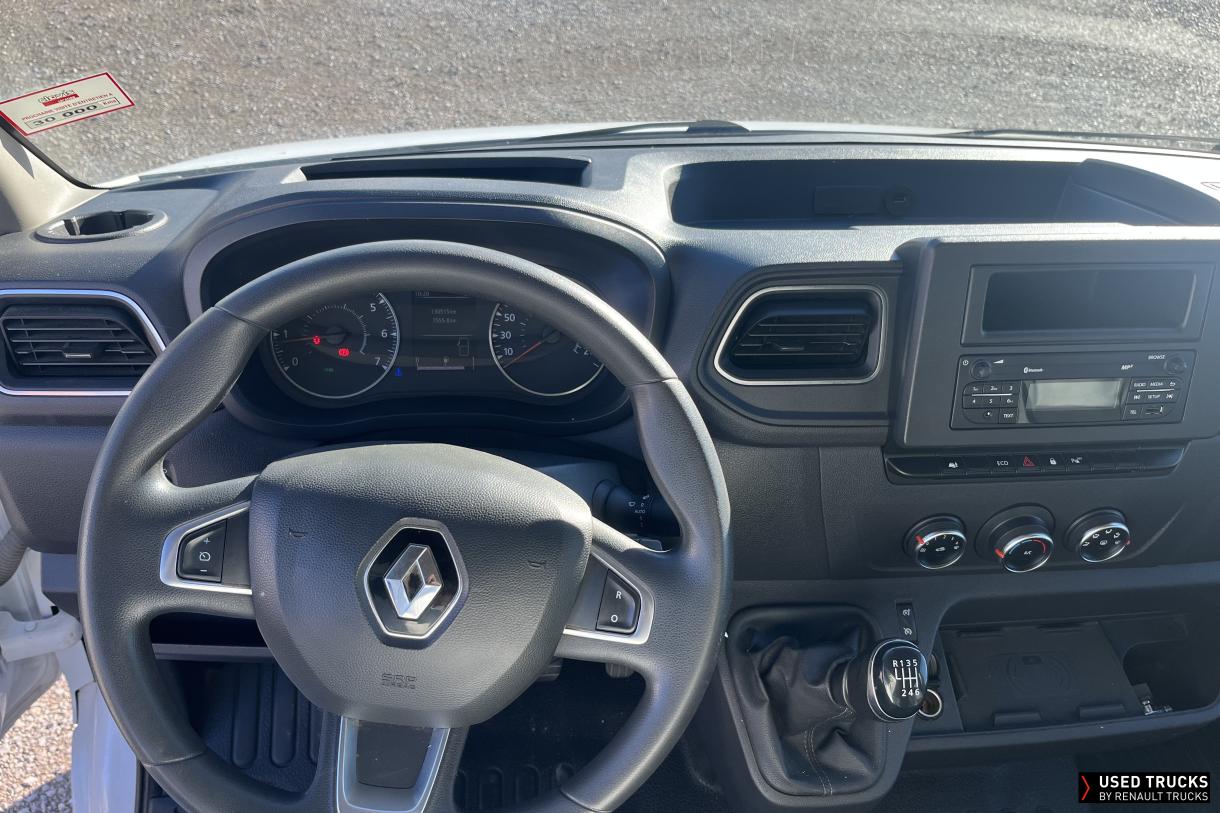 Renault Trucks Master 135