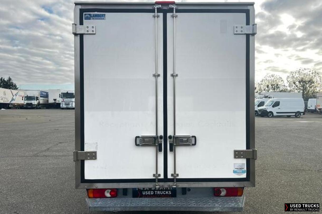 Renault Trucks Master 145