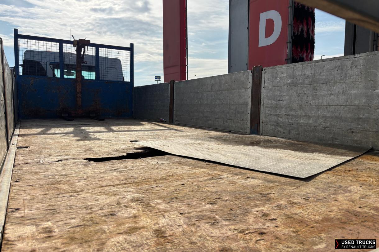 Renault Trucks Premium 380