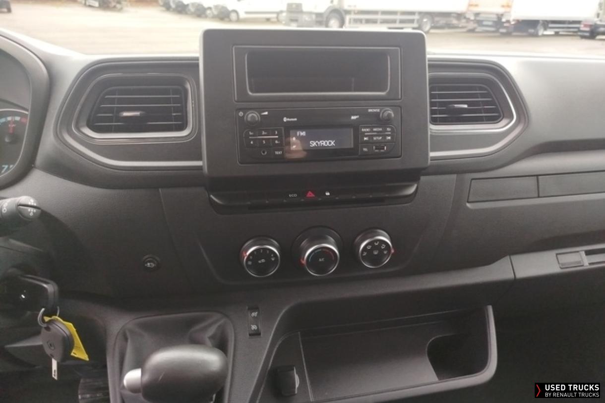 Renault Trucks Master 76