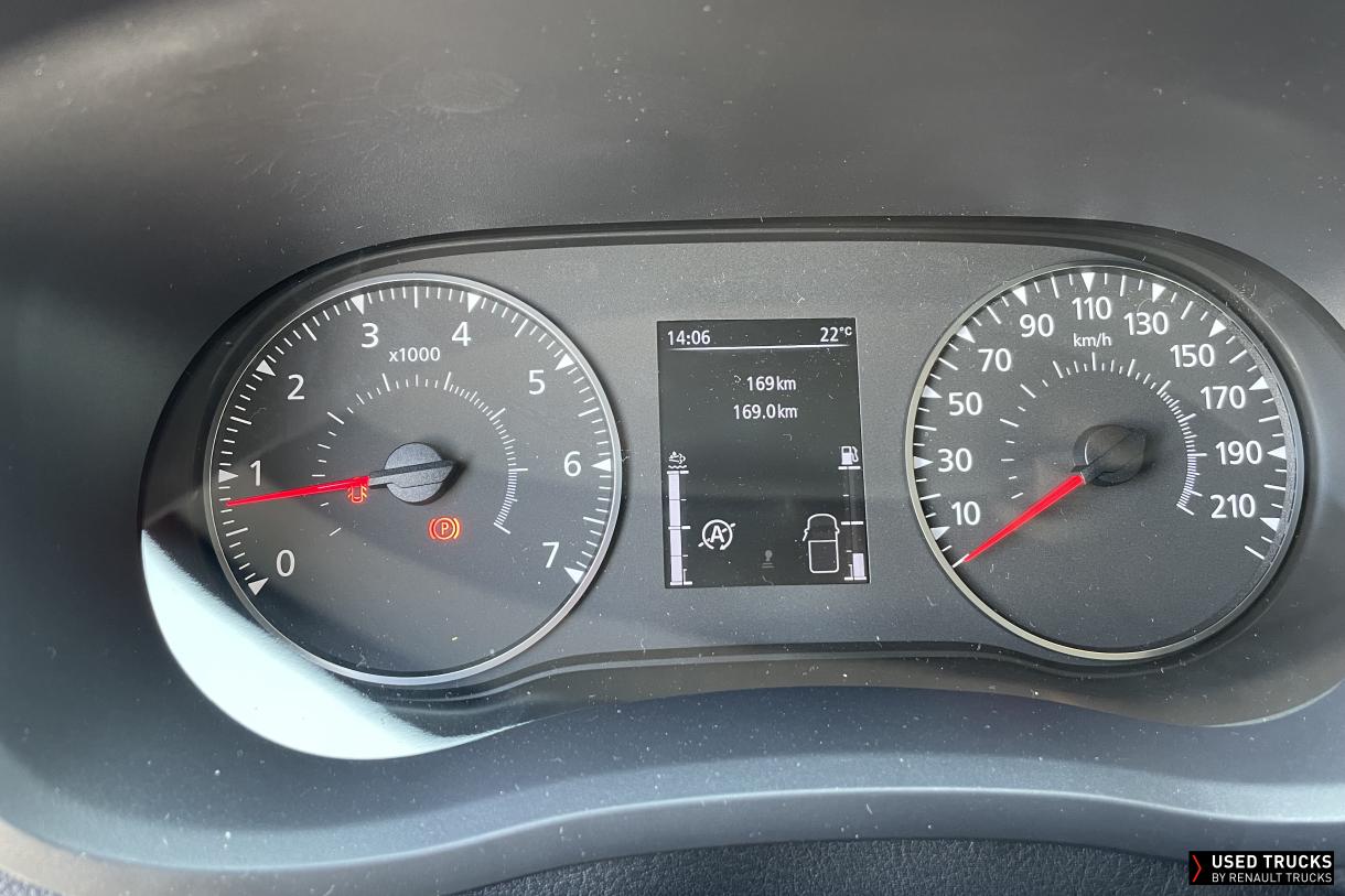 Renault Trucks Master 165