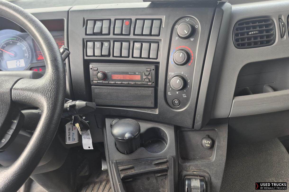 Renault Trucks D 240