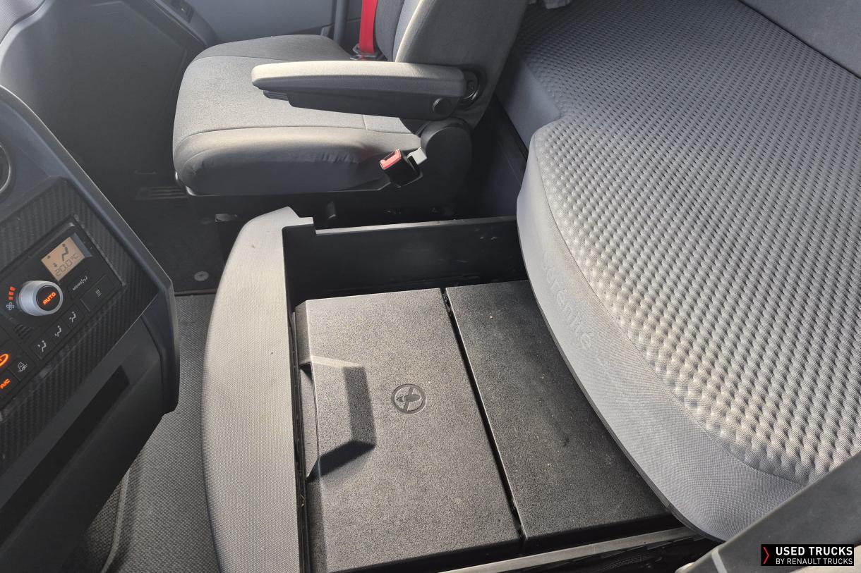 Renault Trucks T High 520