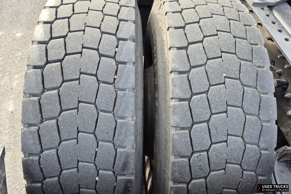 Renault Trucks T 480