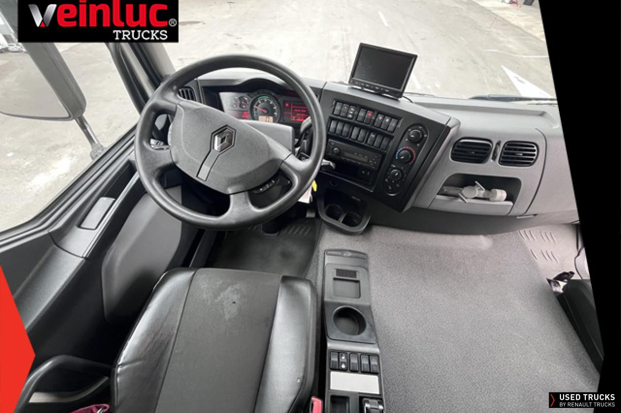 Renault Trucks D Wide 320