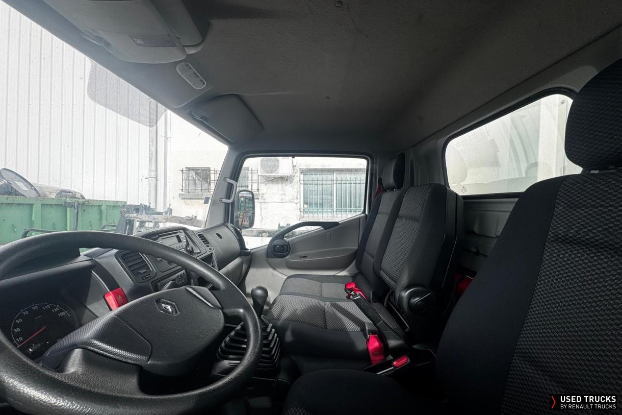 Renault Trucks Maxity 130