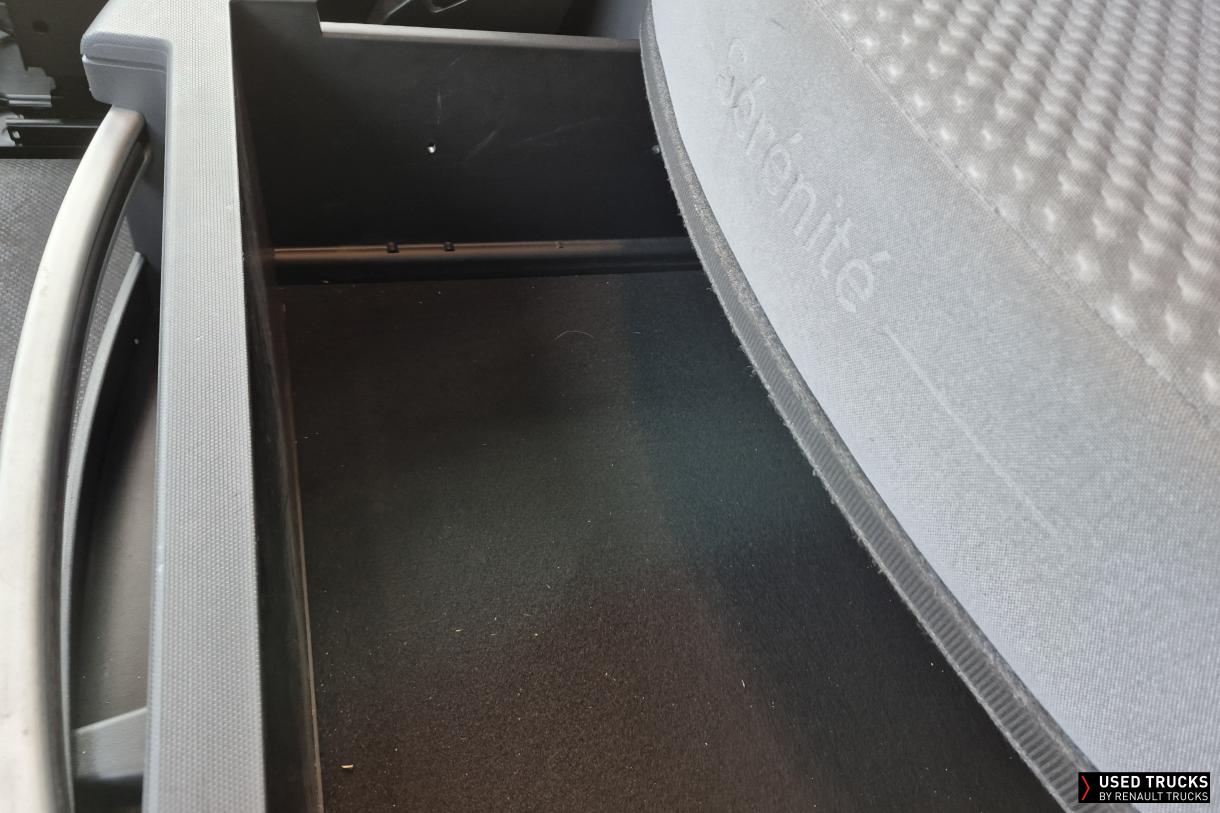 Renault Trucks T 