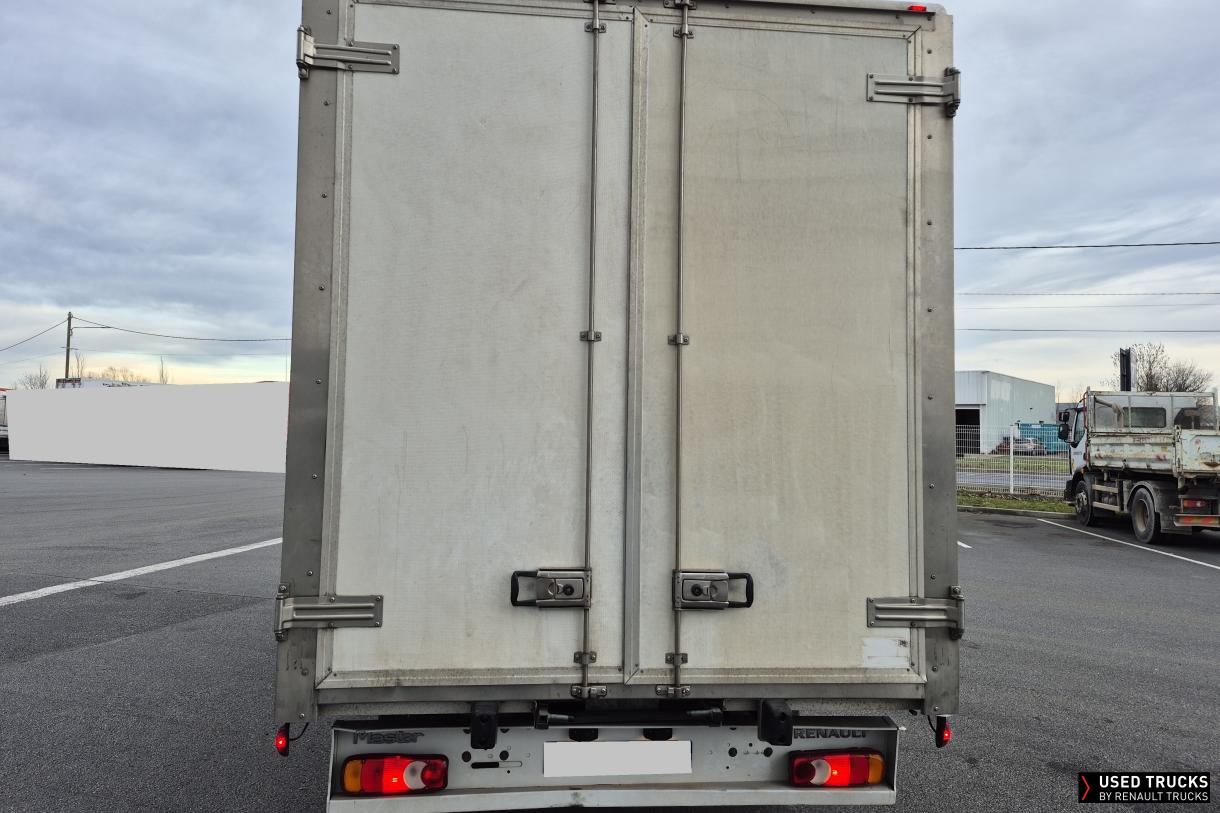 Renault Trucks Master 145