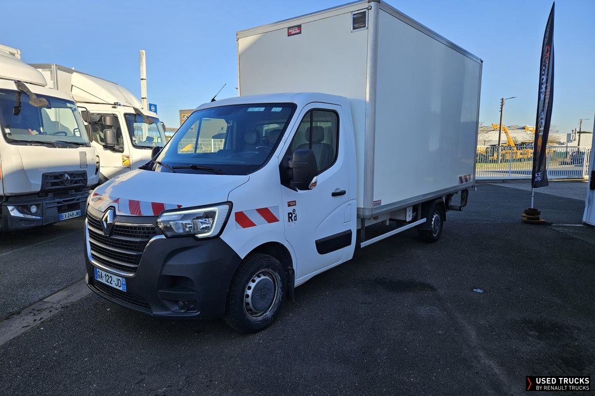 Renault Trucks Master 145