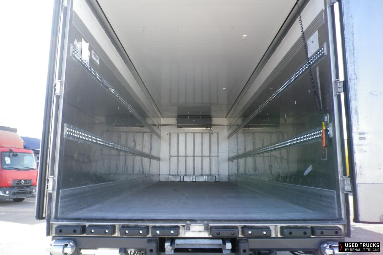 Renault Trucks D Wide 280