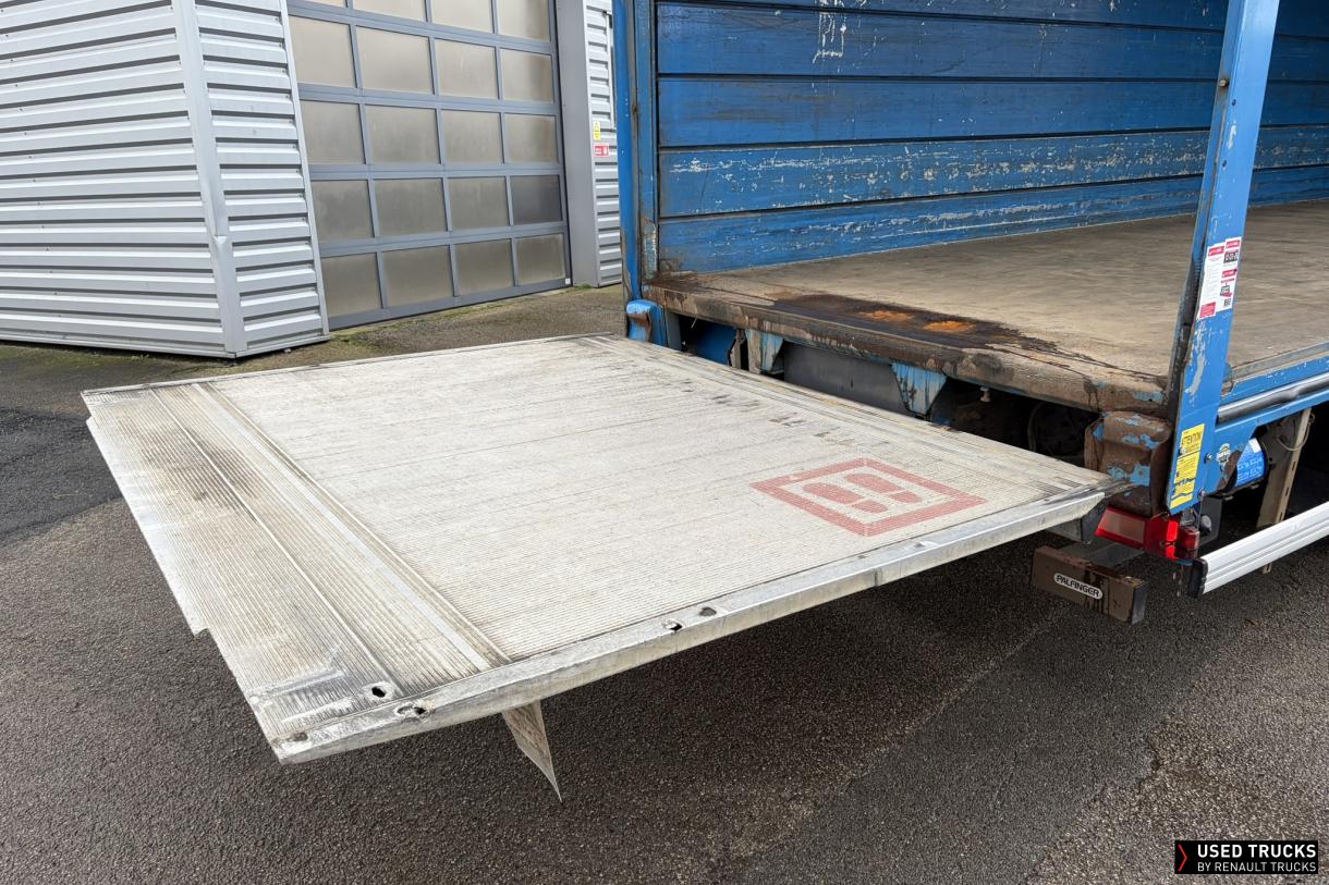 Renault Trucks D Wide 250