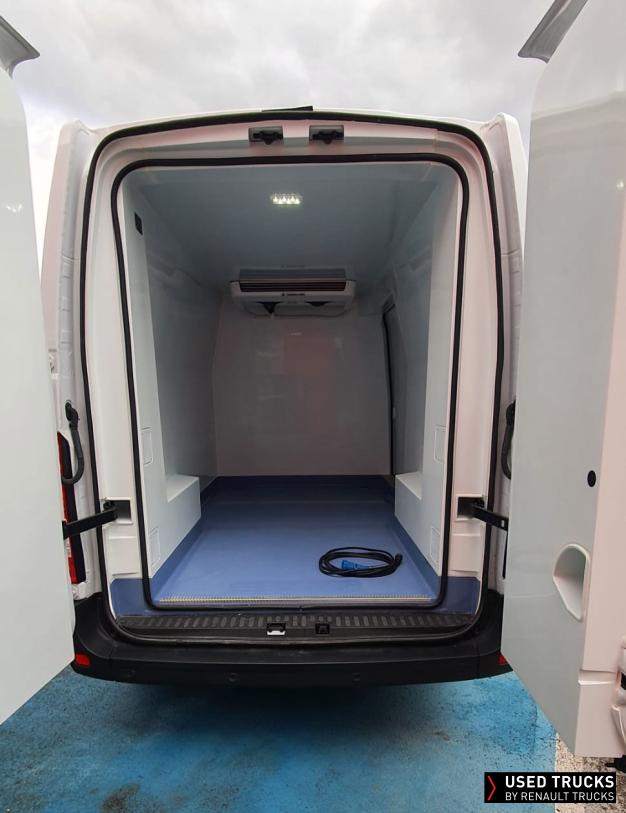 Renault Trucks Master 150