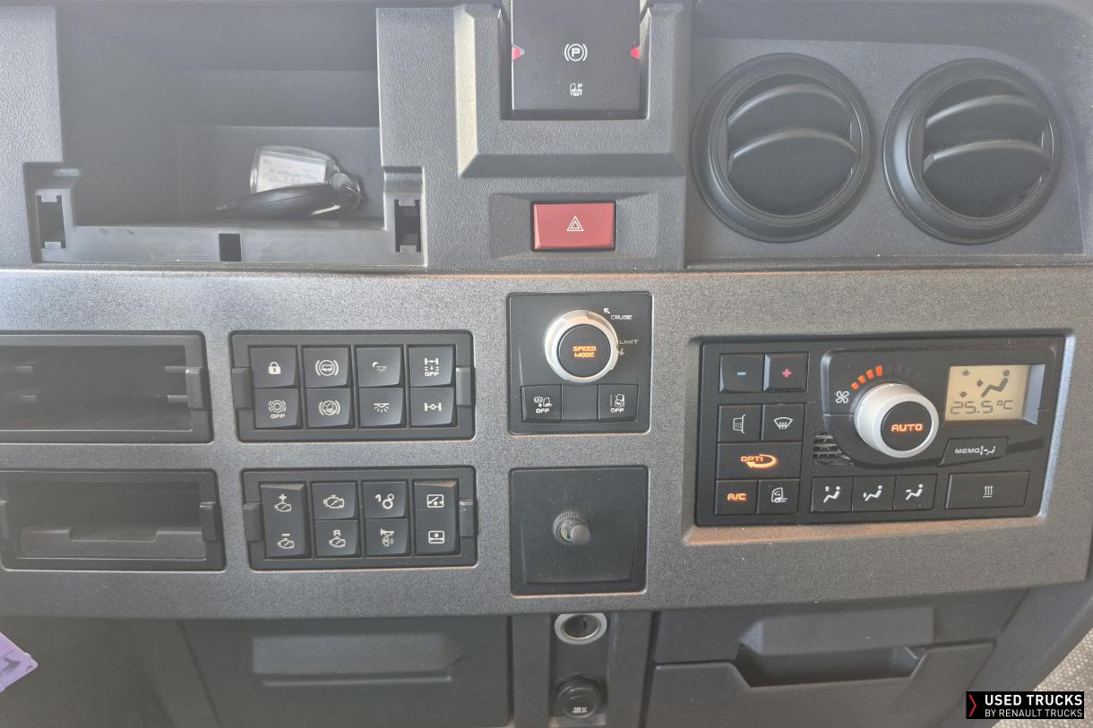 Renault Trucks T 480