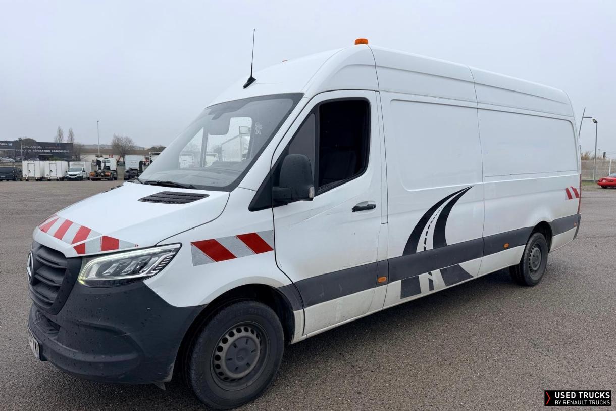 Mercedes-Benz Sprinter 140