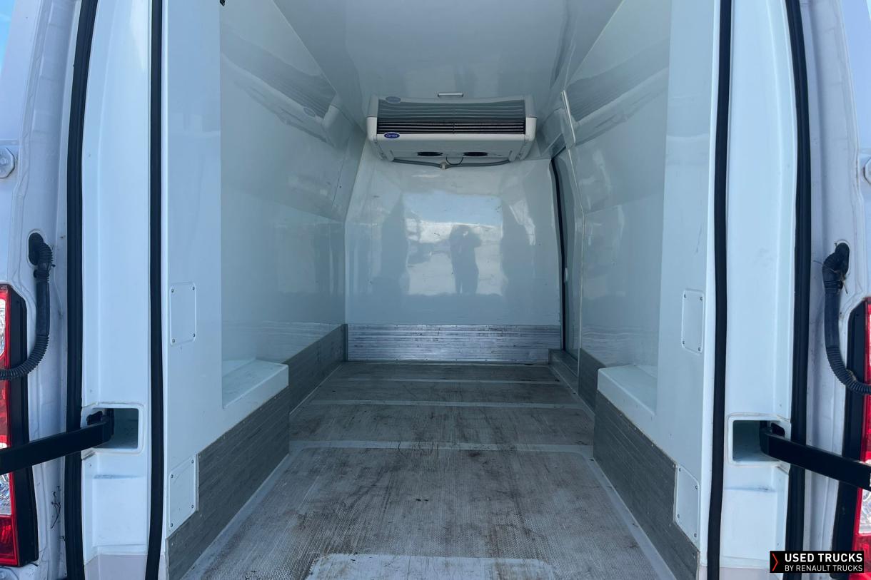 Nissan Interstar 150