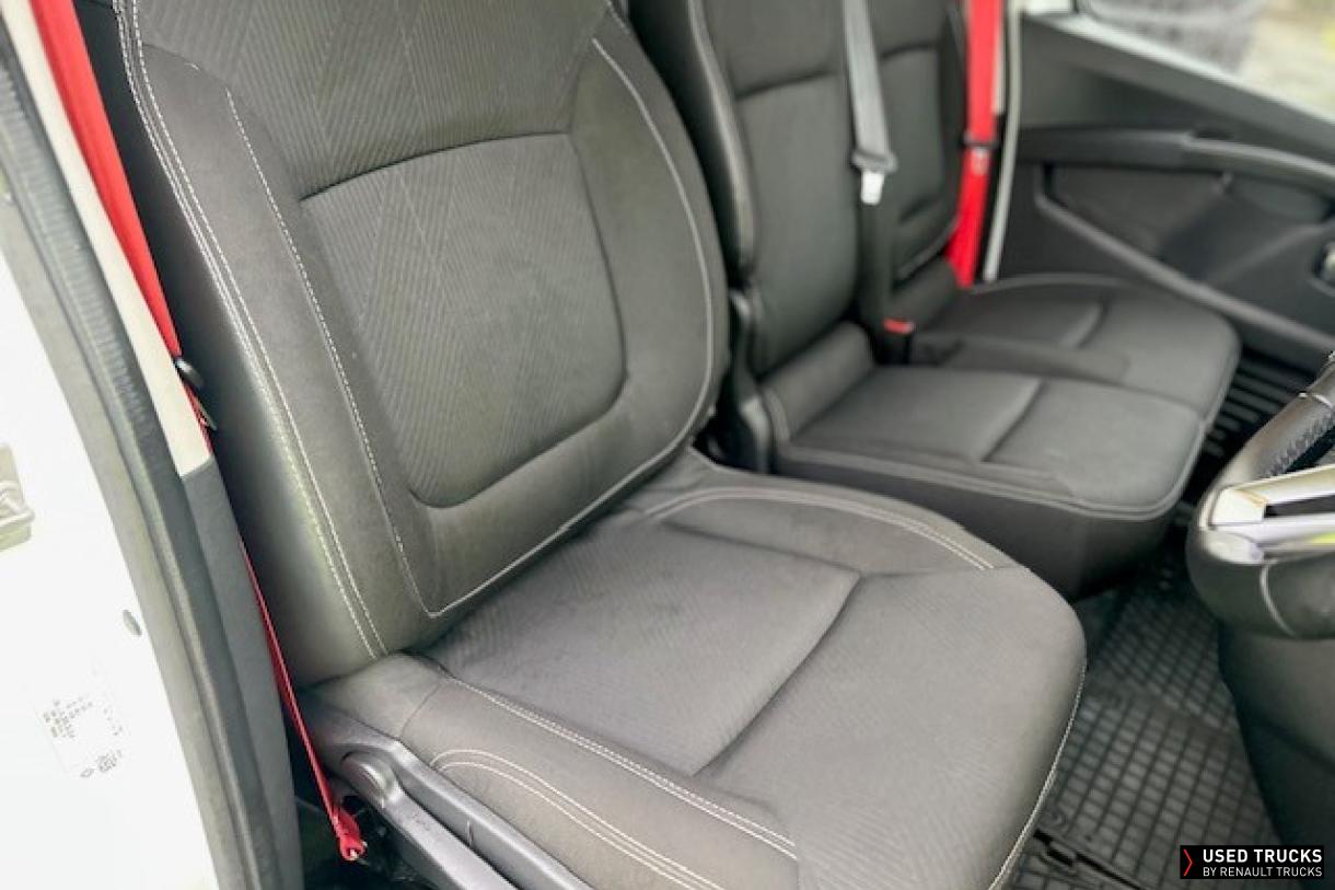 Renault Trucks Trafic 