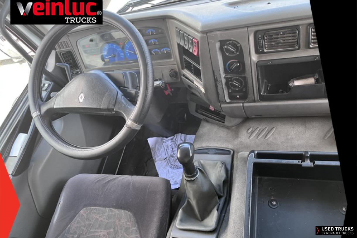Renault Trucks Premium 320