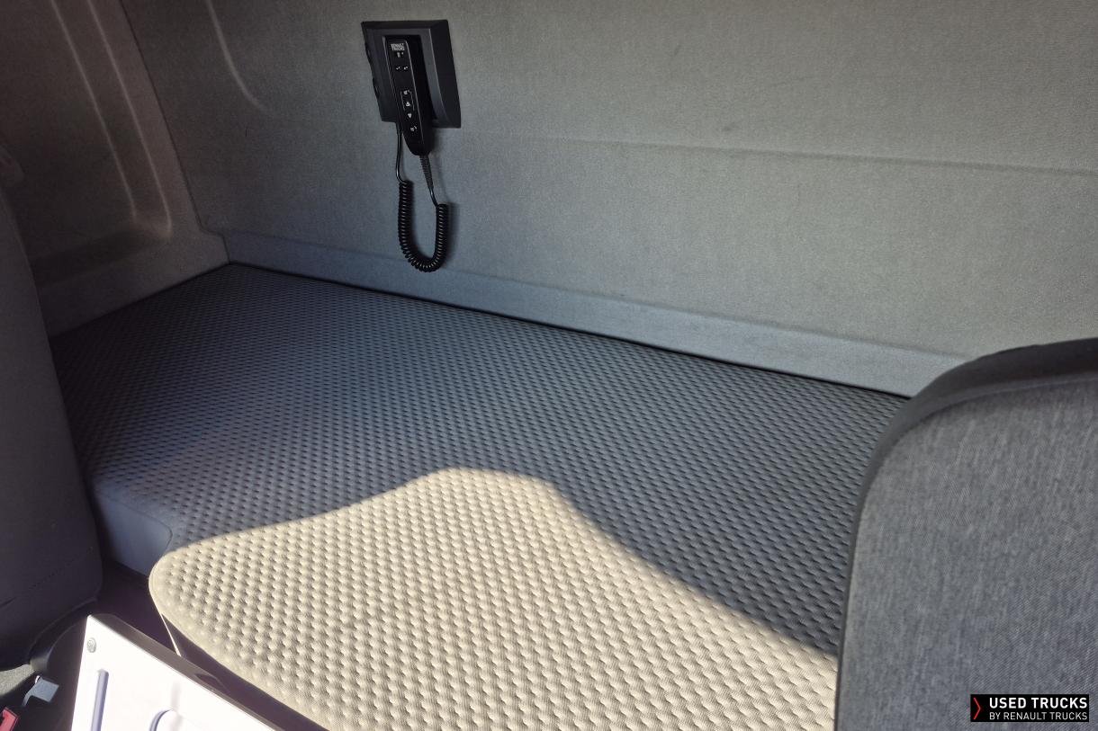 Renault Trucks T 480