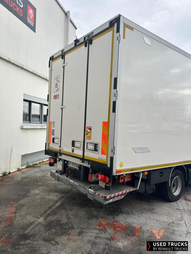 Renault Trucks D 240