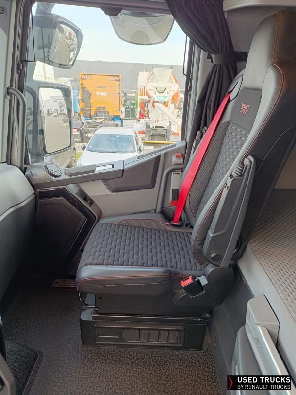 Renault Trucks T High 