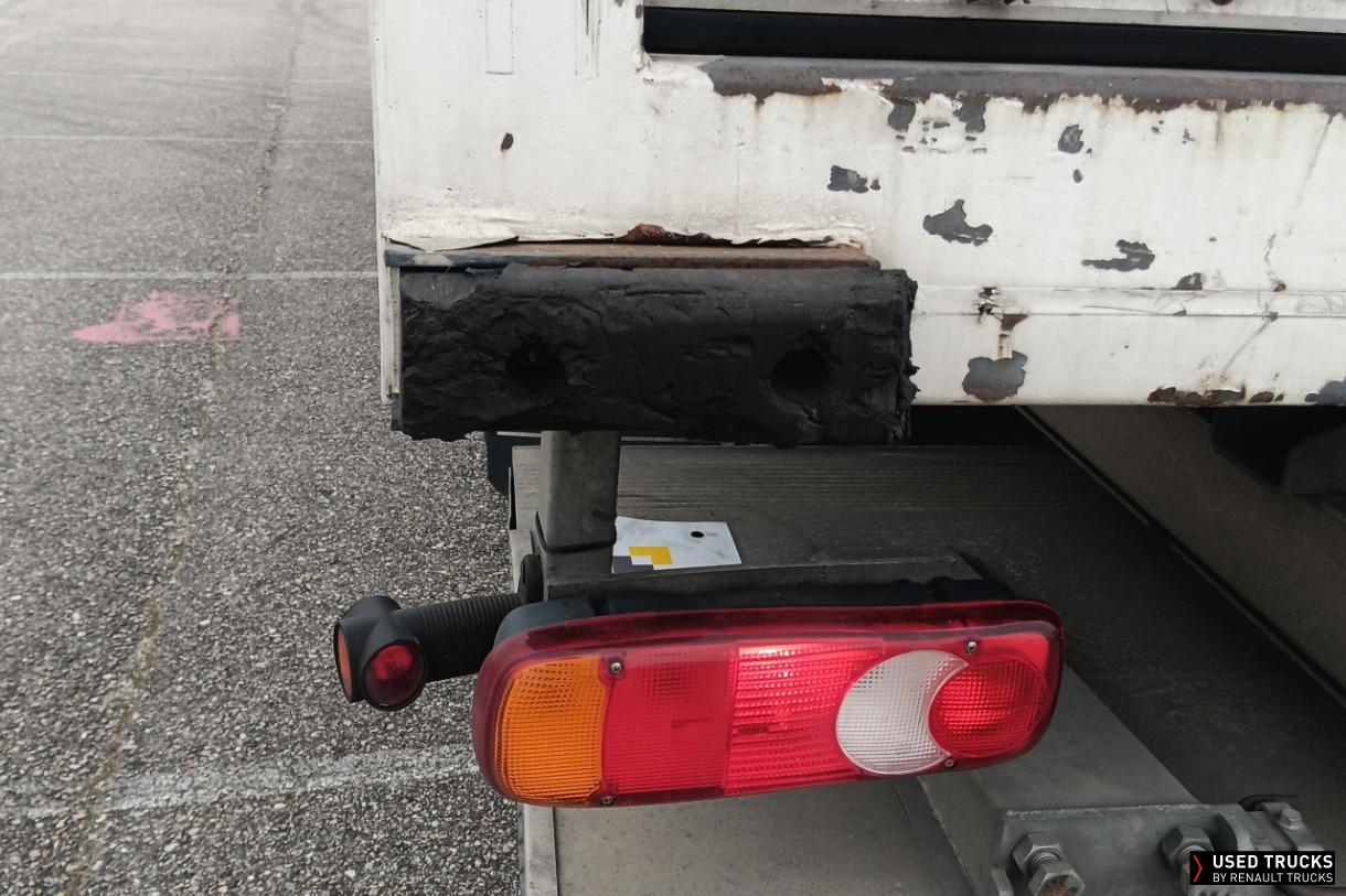 Renault Trucks D 280