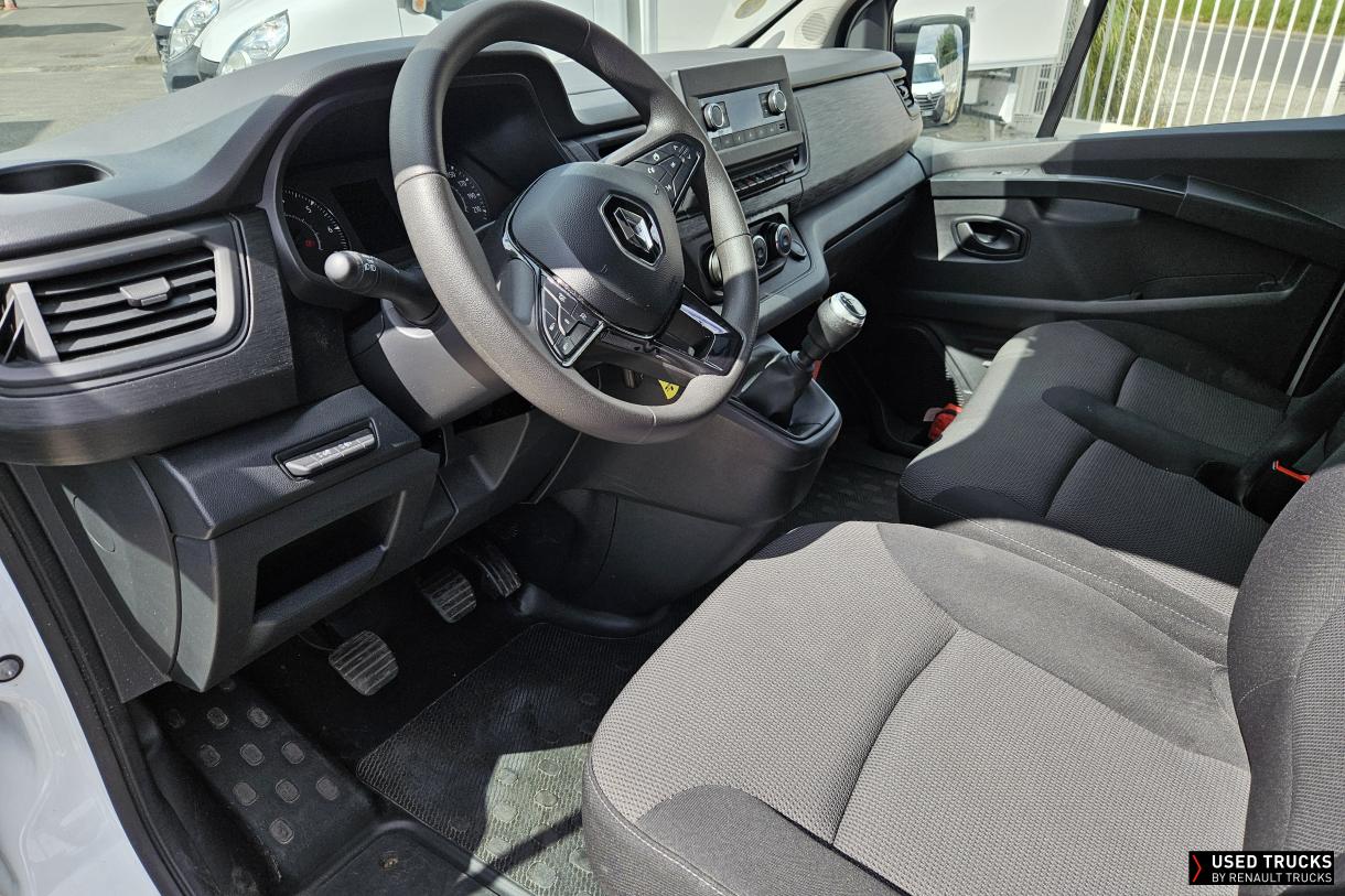 Renault Trafic 130