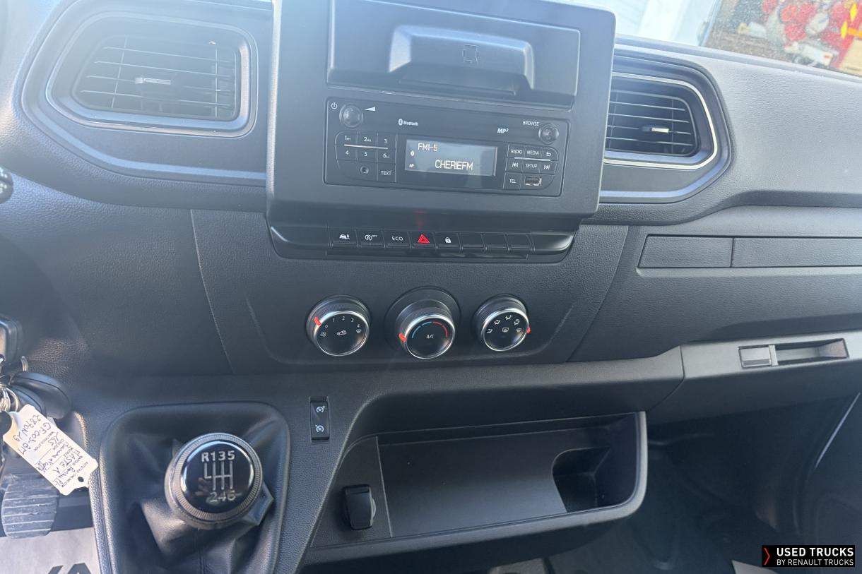 Renault Trucks Master 165