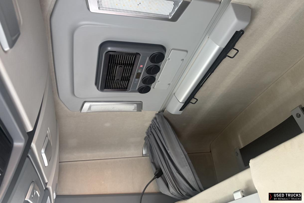 Renault Trucks T High 520