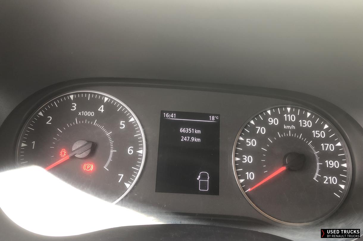 Renault Trucks Master 165