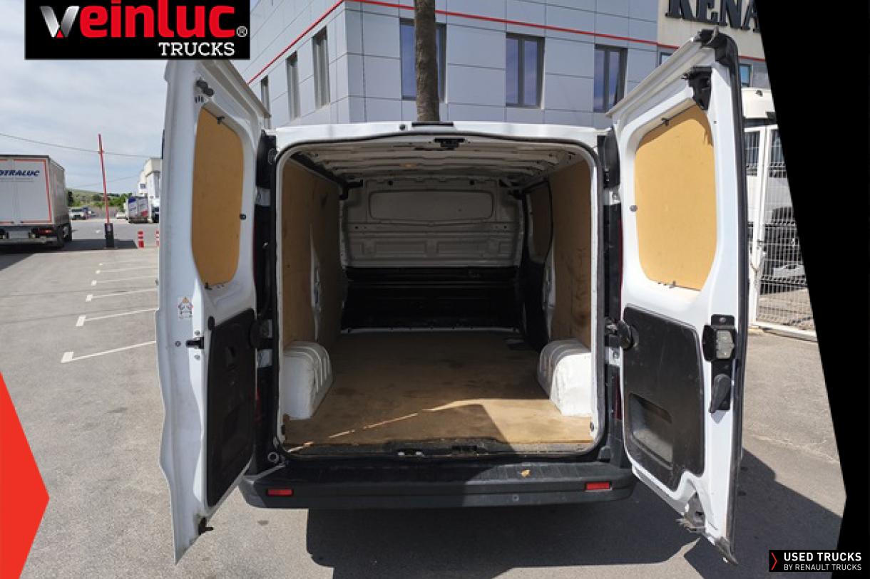 Renault Trucks Trafic 130