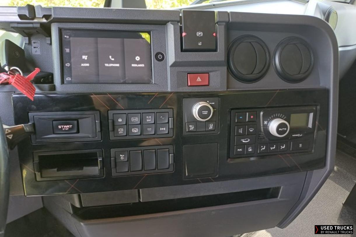 Renault Trucks T High 440
