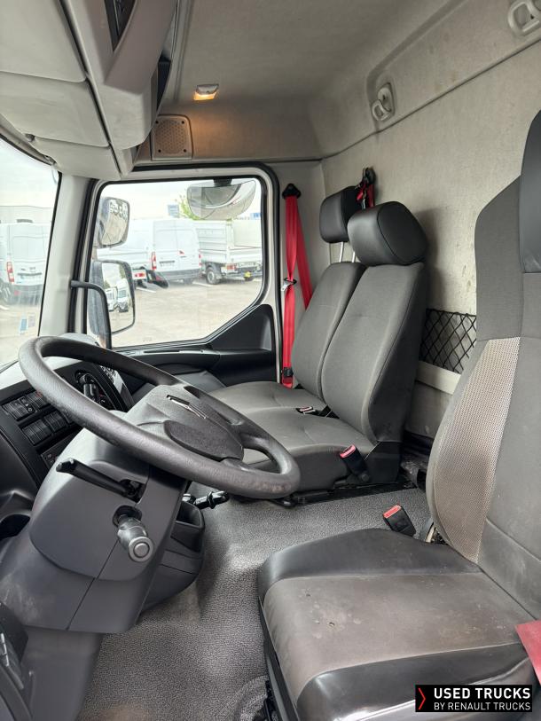 Renault Trucks D 210
