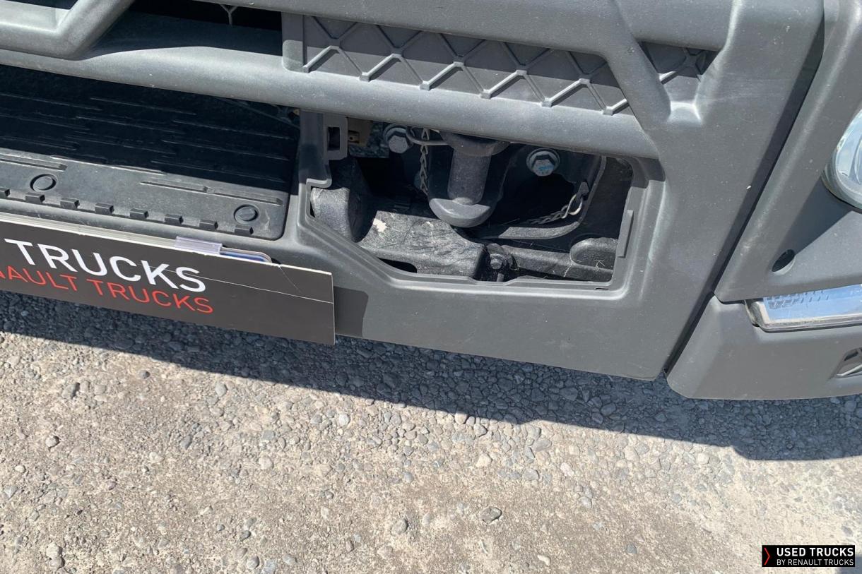 Renault Trucks D 240