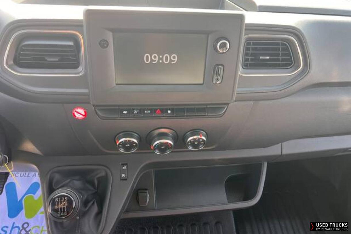 Renault Master 145