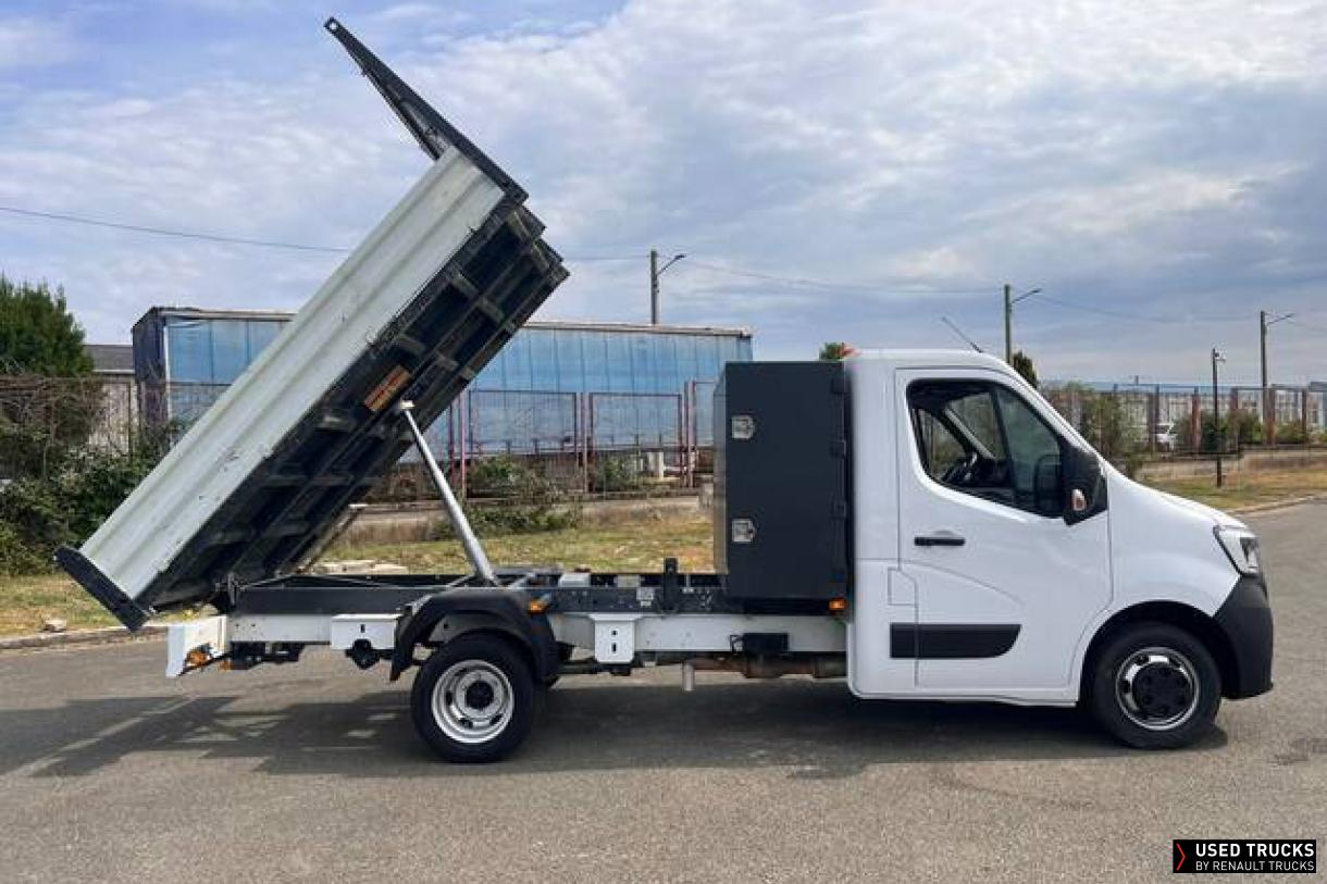 Renault Master 130
